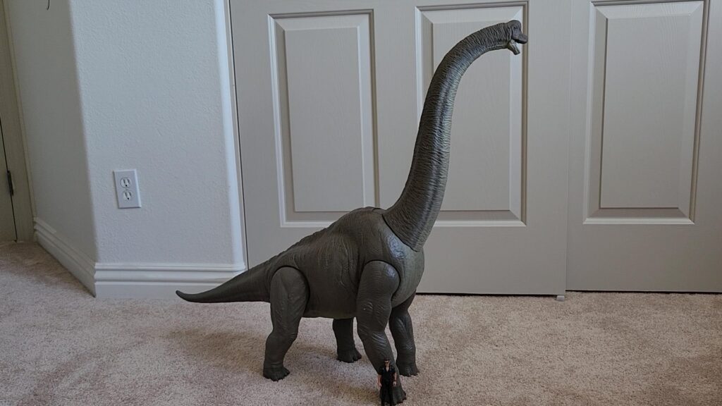 Mattel Jurassic World Super Colossal Brachiosaurus with Dr Malcolm for scale