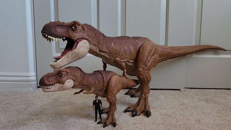 Mattel Jurassic World Super Colossal Tyrannosaurus Rex